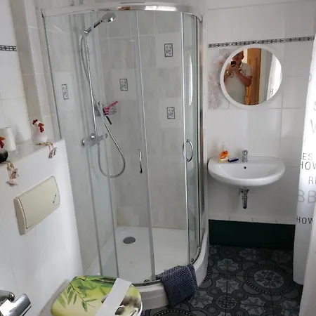 Kraeuter-heidi 公寓